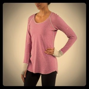 Open your heart Long sleeve lululemon Sz8